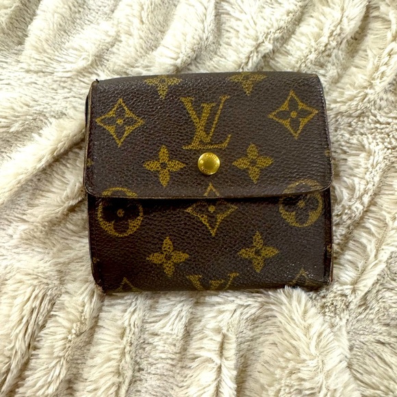 Louis Vuitton Handbags - Louis Vuitton Monogram Bifold Snap Wallet